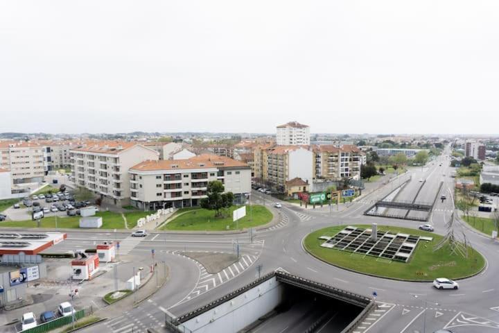 8Rooftop - T2 Com Terraco E Vista Para As Salinas! Appartement Aveiro Buitenkant foto